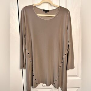 Sun Kim Women's Liquid Knit Button Tunic Top‎ Shirt Medium Gray Artsy Lagenlook